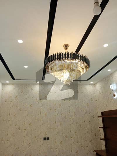 جوہر ٹاؤن فیز 2 جوہر ٹاؤن,لاہور میں 1 کمرے کا 4 مرلہ زیریں پورشن 58.0 ہزار میں کرایہ پر دستیاب ہے۔