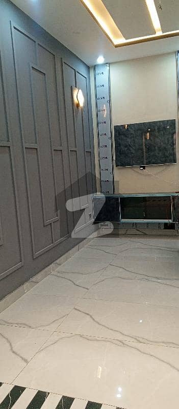 10 MARLA LOWER PORTION FOR RENT NAWAB TOWN