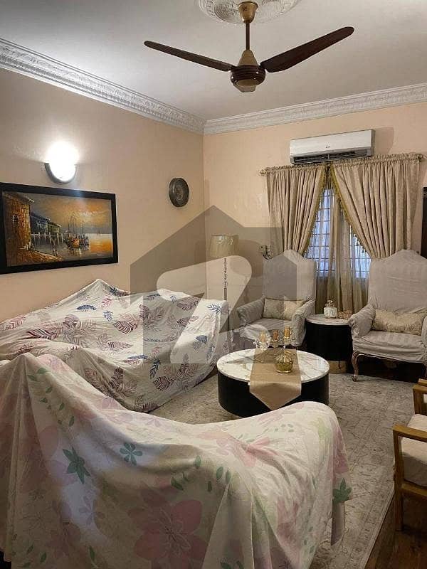 ڈی ایچ اے فیز 4 ڈی ایچ اے ڈیفینس,کراچی میں 3 کمروں کا 1 کنال بالائی پورشن 2.5 لاکھ میں کرایہ پر دستیاب ہے۔ ڈی ایچ اے فیز 4 ڈی ایچ اے ڈیفینس,کراچی میں 3 کمروں کا 1 کنال بالائی پورشن 2.5 لاکھ میں کرایہ پر دستیاب ہے۔