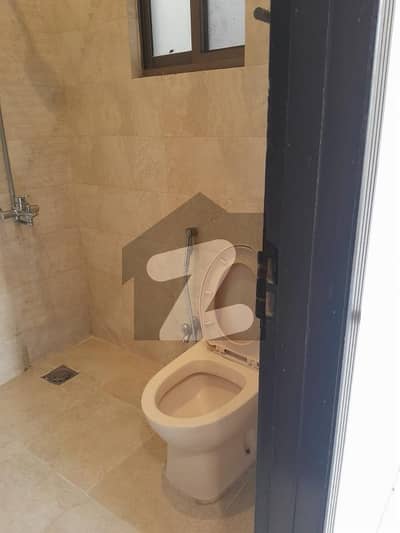 400 Square Yards Lower Portion In Stunning F-11/2 Is Available For rent