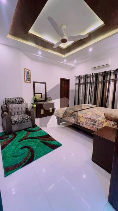 ڈی ایچ اے فیز 5 ڈیفنس (ڈی ایچ اے),لاہور میں 5 کمروں کا 10 مرلہ مکان 7.0 کروڑ میں برائے فروخت۔