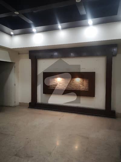 گارڈن ٹاؤن لاہور میں 3 کمروں کا 1 کنال زیریں پورشن 1.5 لاکھ میں کرایہ پر دستیاب ہے۔