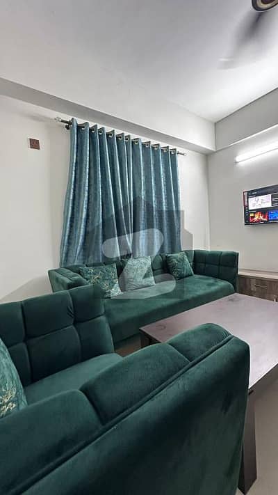 1 Bed Luxury Apartment For Sale In Gulberg Greens Islamabad.