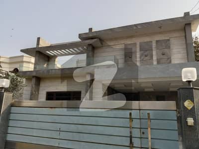 ڈی ایچ اے فیز 2 ڈیفنس (ڈی ایچ اے),لاہور میں 5 کمروں کا 1 کنال مکان 7.3 کروڑ میں برائے فروخت۔