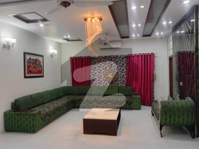 1 Kanal Modern Luxury Out House Prime Hot Dha Phase1 Near The Defense Club