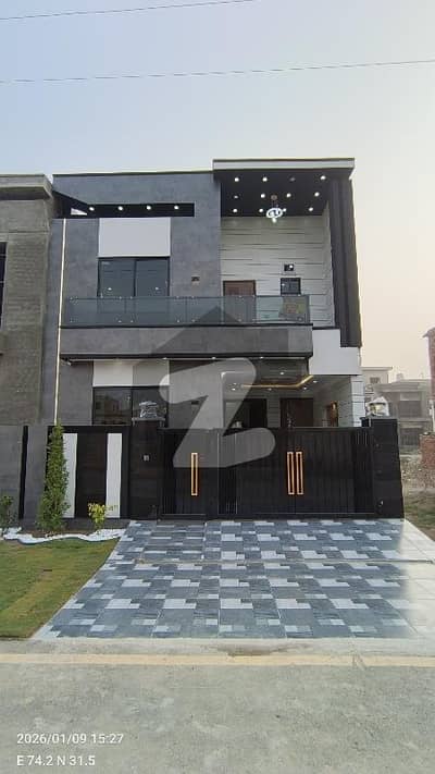 5 Marla Brand New Luxurious House 40ft Road For Sale In Park View City Lahore