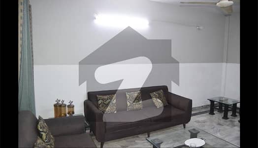 ڈی ایچ اے فیز 2 ایکسٹینشن ڈی ایچ اے ڈیفینس,کراچی میں 2 کمروں کا 5 مرلہ فلیٹ 1.35 کروڑ میں برائے فروخت۔