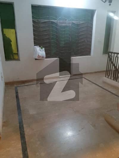 ائیرپورٹ ہاؤسنگ سوسائٹی راولپنڈی میں 3 کمروں کا 10 مرلہ بالائی پورشن 55.0 ہزار میں کرایہ پر دستیاب ہے۔