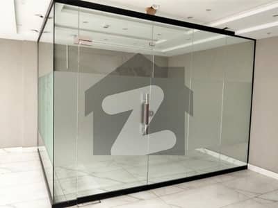 ڈی ایچ اے فیز 8 - کمرشل براڈوے ڈی ایچ اے فیز 8,ڈیفنس (ڈی ایچ اے),لاہور میں 8 مرلہ Studio دفتر 7.75 لاکھ میں کرایہ پر دستیاب ہے۔