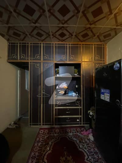 بادامی باغ لاہور میں 11 کمروں کا 10 مرلہ عمارت 18.0 کروڑ میں برائے فروخت۔