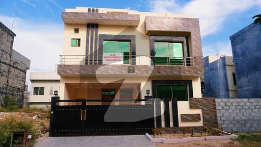 Luxury 08 Marla House For Sale In Sector G15 , Islamabad.