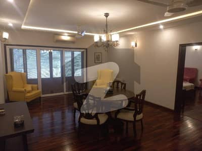 HOUSE FOR SALE IN F-8 ISLAMABAD