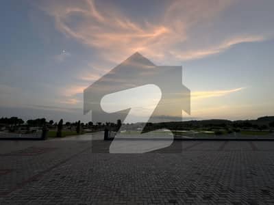 ڈی ایچ اے فیز 5 ۔ سیکٹر ایف1 ڈی ایچ اے ڈیفینس فیز 5,ڈی ایچ اے ڈیفینس,اسلام آباد میں 1 کنال رہائشی پلاٹ 1.95 کروڑ میں برائے فروخت۔