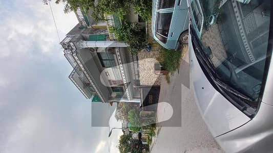 G11 ,25/50 double story house for sale