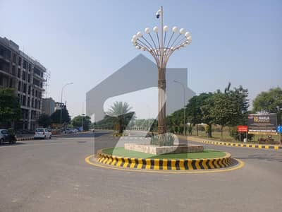 Kanal Plot For Sale In E Block