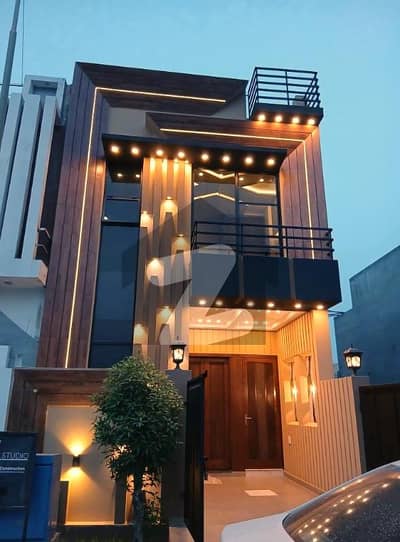 پارک ویو سٹی لاہور میں 3 کمروں کا 4 مرلہ مکان 1.15 کروڑ میں برائے فروخت۔