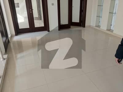 ڈی ایچ اے فیز 6 - بلاک ایچ فیز 6,ڈیفنس (ڈی ایچ اے),لاہور میں 3 کمروں کا 2 کنال بالائی پورشن 1.7 لاکھ میں کرایہ پر دستیاب ہے۔