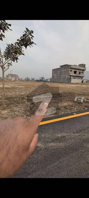 Value to money , Beautiful 10 Marla pair plots in sector B Faisal hills.