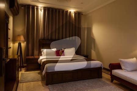 01 BEDROOM LUXURY FURNISHED APARTMENT AVAILABLE FOR RENT AT GULBERG GREEN ISLAMABAD