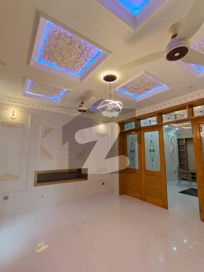 10 Marla Lavish House For Sale In Overseas B Block Bahria town Lahore