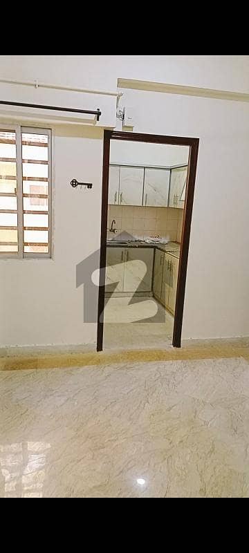 فیڈرل گورنمنٹ ایمپلائز ہاؤسنگ فاؤنڈیشن سکیم 33,کراچی میں 2 کمروں کا 4 مرلہ فلیٹ 57.0 لاکھ میں برائے فروخت۔