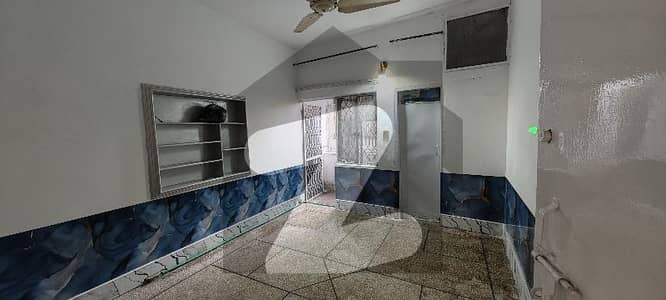 2.5 marla flate for sale in liaqat chowk sabzazar