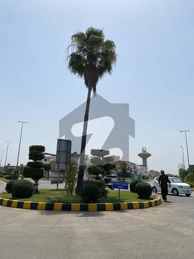 سٹی ہاؤسنگ سوسائٹی گوجرانوالہ میں 10 مرلہ رہائشی پلاٹ 1.0 کروڑ میں برائے فروخت۔