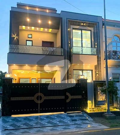 5 Marla Designer House Available For Rent