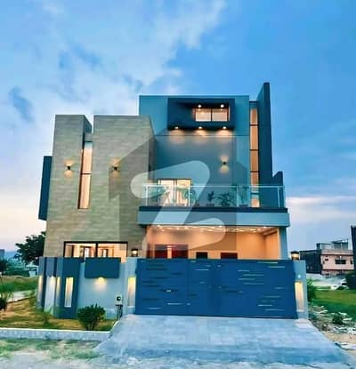 5 Marla Designer House Available For Rent