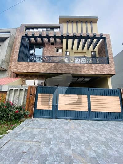 10 MARLA DOUBLE STORY HOUSE AVAILABLE FOR SALE IN LDA AVENUE 1 BLOCK G IN LAHORE