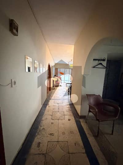 گلستانِِ جوہر ۔ بلاک 18 گلستانِ جوہر,کراچی میں 3 کمروں کا 7 مرلہ فلیٹ 1.75 کروڑ میں برائے فروخت۔