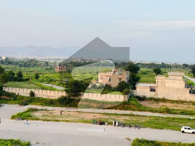 10 Marla Plot For Sell