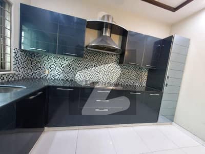 ڈی ایچ اے فیز 5 - بلاک ایل فیز 5,ڈیفنس (ڈی ایچ اے),لاہور میں 3 کمروں کا 1 کنال بالائی پورشن 1.13 لاکھ میں کرایہ پر دستیاب ہے۔