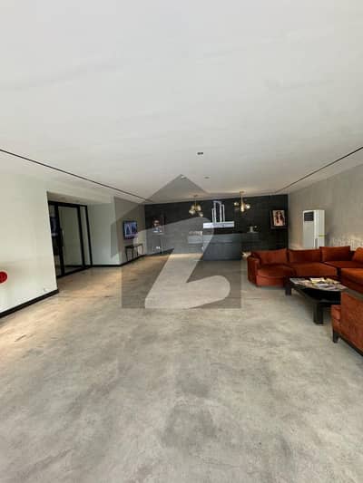 1800 Sqf Office For Rent In Gulberg