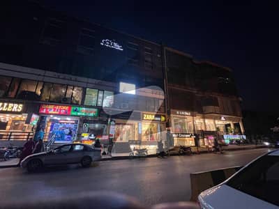 Ground Floor Shop For Sale In F-7 Markaz | 312 Sqft | Prime Location | CDA Transfer | Demand: 8 Crore | Current Rental Income: 3 Lac/Month (New Expected: 4.5 Lac/Month)