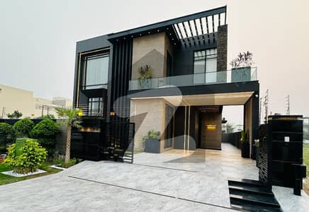 ڈی ایچ اے فیز 6 - بلاک ایم فیز 6,ڈیفنس (ڈی ایچ اے),لاہور میں 5 کمروں کا 1 کنال مکان 12.0 کروڑ میں برائے فروخت۔