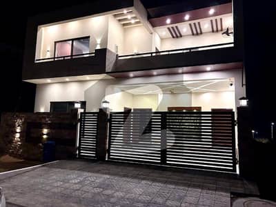 10 Marla Beautiful Minimalist House