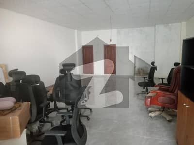 آئی ۔ 10 اسلام آباد میں 4 مرلہ دفتر 1.95 لاکھ میں کرایہ پر دستیاب ہے۔