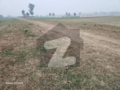 4 Kanal Residential Farmhouse Plot For Sale On Bedian Road (Prime Location)