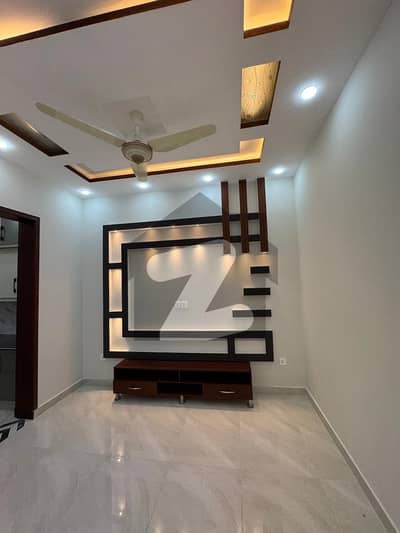 ڈریم گارڈنز فیز 1 ڈریم گارڈنز,ڈیفینس روڈ,لاہور میں 4 کمروں کا 3 مرلہ مکان 2.05 کروڑ میں برائے فروخت۔