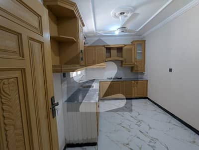 جناح گارڈنز فیز 1 جناح گارڈنز,ایف ای سی ایچ ایس,اسلام آباد میں 4 کمروں کا 6 مرلہ مکان 1.0 لاکھ میں کرایہ پر دستیاب ہے۔