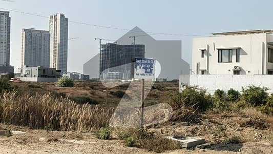 ڈی ایچ اے فیز 8 ڈی ایچ اے ڈیفینس,کراچی میں 1 کنال رہائشی پلاٹ 6.5 کروڑ میں برائے فروخت۔