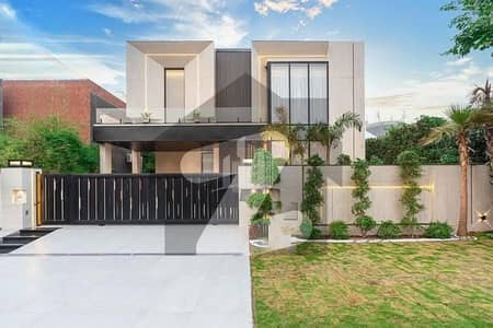1 Kanal Top Quality Build Luxurious Beautiful Modern Design Villa With Basement For Sale In DHA Lahore Phase 6 Prime Location
