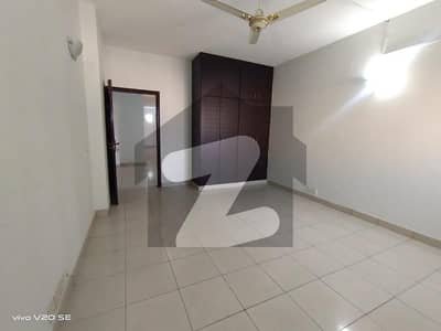 3 bed apartment for sale