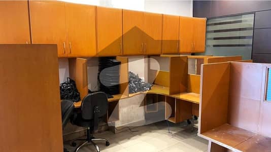 Fully Furnished Office Area 850 Square Feet Office Available For Rent Real Pictures In Gulberg 3 Lahore