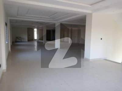 1 Kanal Building For Rent