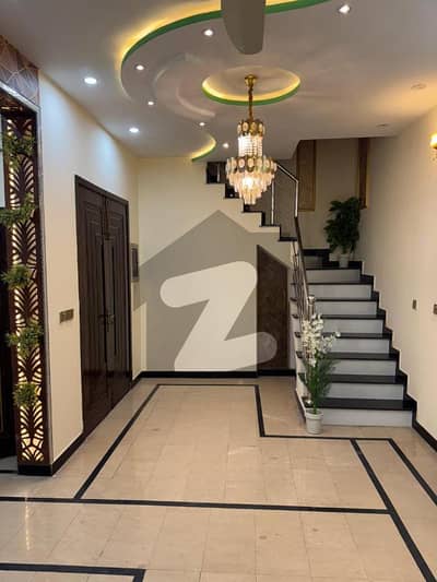 5 Marla Beautiful House For Sale | In AL HAFEEZ GARDEN PHASE 5 | Canal Road Lahore | Ideal location