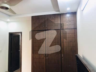 10 Marla Upper Portion Available For Rent