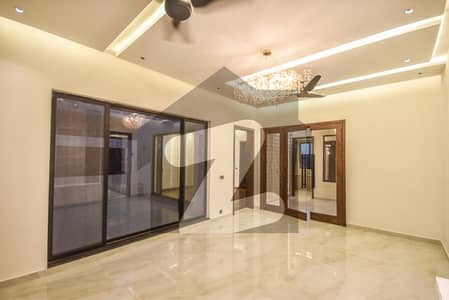 ORIGINAL Picture Design 1 Kanal Brand New Bungalow Near Raya Golf For Sale