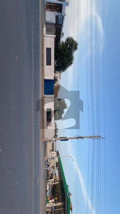 40 Marla Corner Commercial Plot For Sale